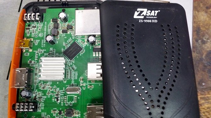 فلاشة Z SAT ZS-5050  البوردة SP1506T MHS23 V1.0