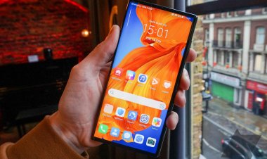 بهواتف هواوي   ثغرة في AppGallery  تسمح لك تحميل التطبيقات المدفوعة مجانًا